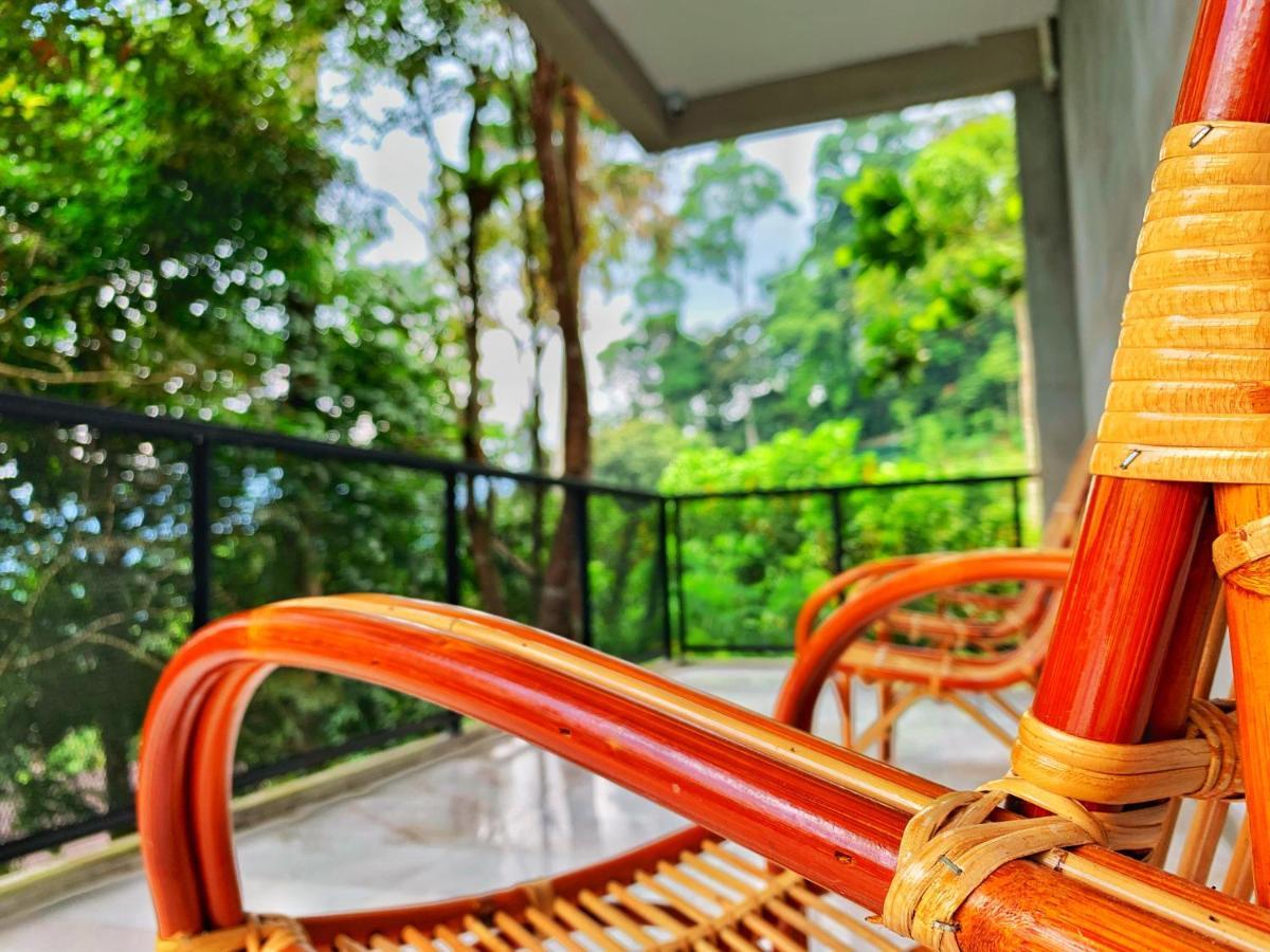 Harmony Valley Retreat Букит Тинги Екстериор снимка